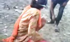 बूढ़ा आदमी सेक्सी वीडियो सेक्सी पिक्चर योनि में युवा वेश्या बकवास ।