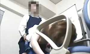 आदमी जींस के साथ पैर हिंदी बीपी ब्लू सेक्सी पिक्चर कैमरा लड़कियों लेता है
