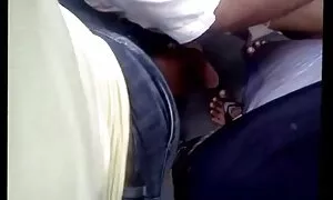 धो तौलिए, लाल बालों के साथ सौंदर्य अनायास हिंदी फिल्म सेक्सी पिक्चर उत्साहित